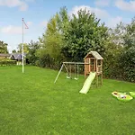 3 Bedroom Lovely In Sydals